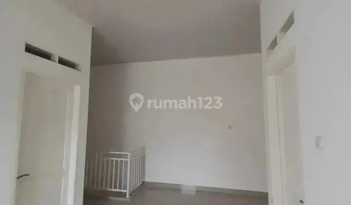 Rumah Baru Premium Ciledug 2 Lantai Siap Huni 2