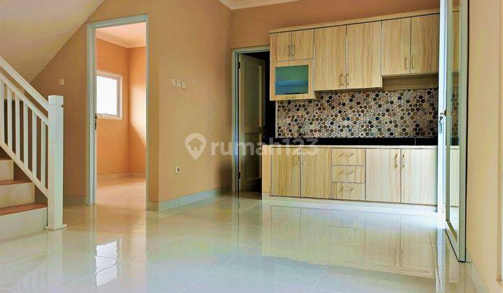 Rumah Cluster Ciledug Raya Gaya Modern One Gate  2