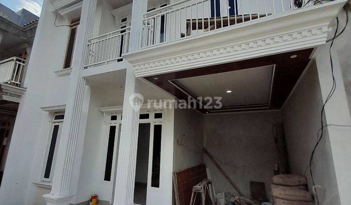 Rumah 2 Lantai Pondok Cabe Modern Clasic Dep Kesehatan 2 1