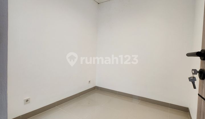 Rumah 3 Lantai Area Graha Raya Bintaro Dekat Central Bintaro 2
