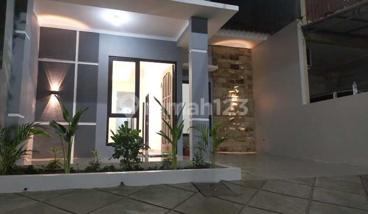 Rumah 1 Lantai Area Graha Raya Dalam Cluster Dekat Bintaro