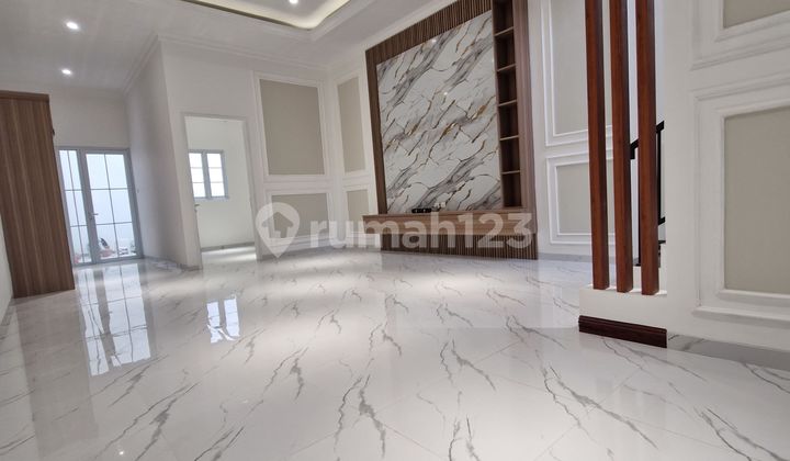 Rumah 2 Lantai Area Meruya Joglo Siap Huni