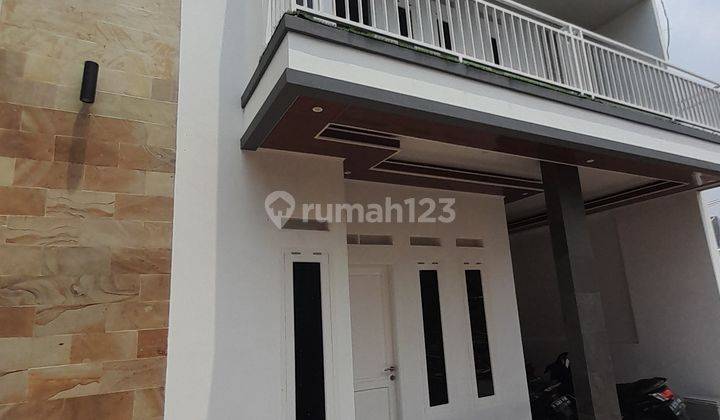 Rumah Baru Sudut Pesanggrahan One Gate Sistem 1