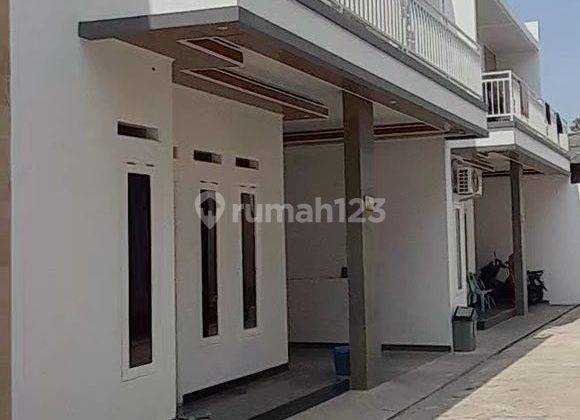 Rumah Terdekat Ke Busway Adam Malik Gaya Minimalis 2