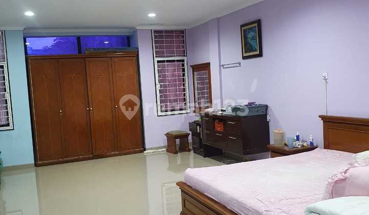 Ruko 3 Lantai Lokasi Strategis Di Kawasan Gading Serpong 4