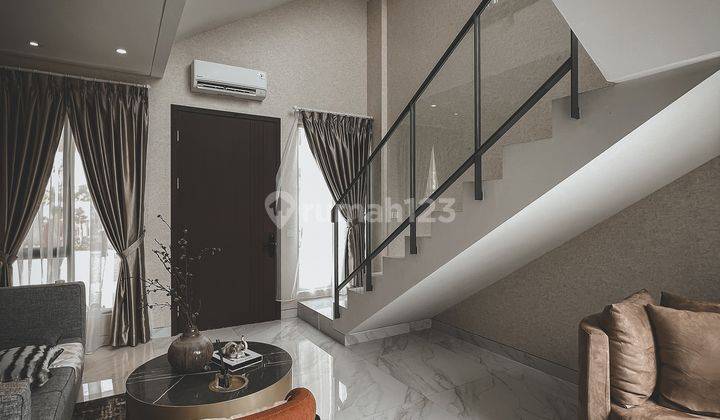 Rumah Mewah 3 Lantai Lokasi Strategis Di Kawasan Serpong Bsd City 3