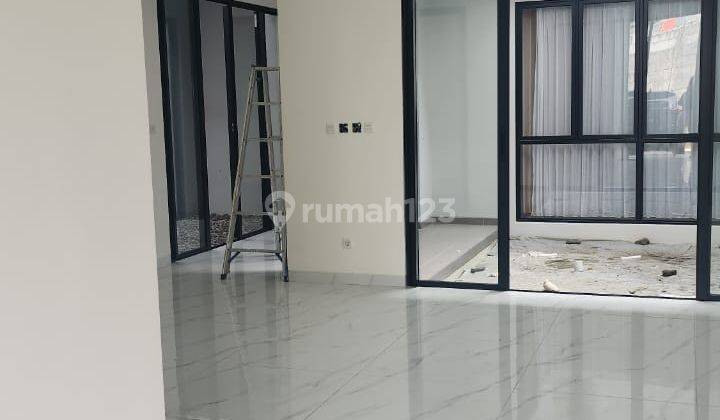 Rumah di Suvarna Sutera Minimalis Siap Huni 2