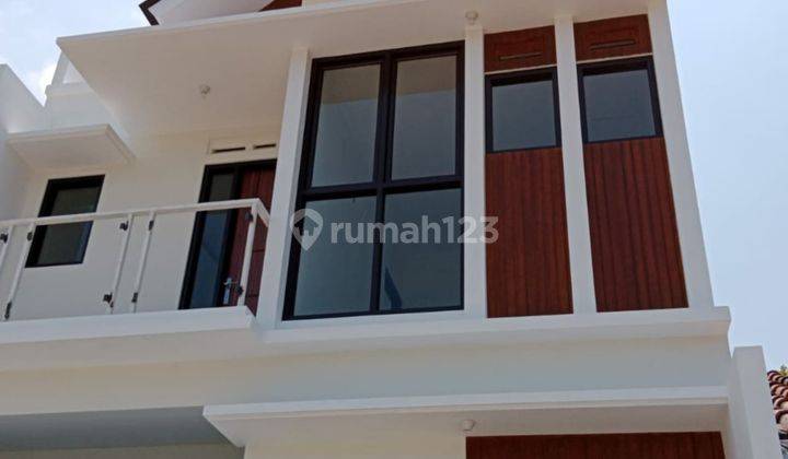Rumah Baru Eksklusif di Cluster Kompleks Puri Kota Cirebon 1