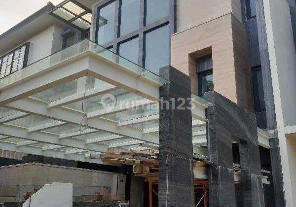 Rumah Navapark Lancewood Murah banget Ada pool  1