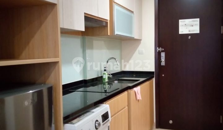 Apartment Menteng Park furnish studio view city