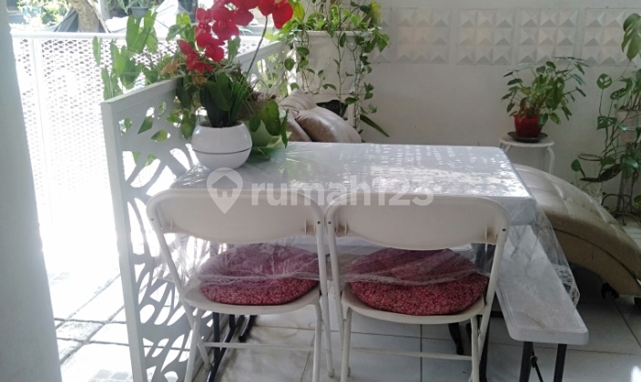 Cheap House Hook Bukit Serpong Semi-Furnished Ready to Occupy Flood Free 2
