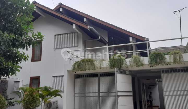 Rumah Kemang Furnish Siap Huni Bebas Banjir