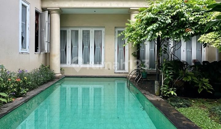 Rumah Kebayoran Baru Jaksel Swimong Pool Siap Huni Bebas Banjir