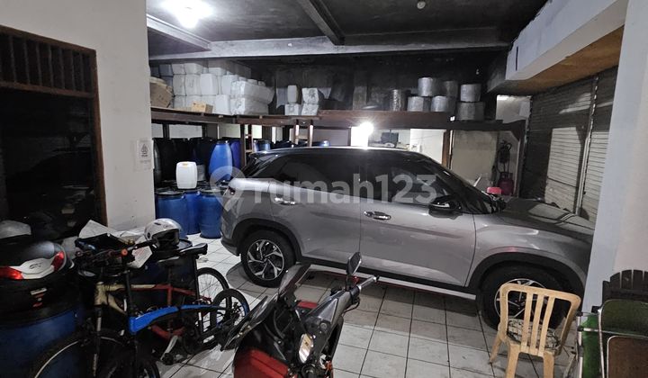 Cheapest Casablanca House in South Jakarta, Street Front, Suitable for Commercial Use Cheapest Casablanca House in South Jakarta, Street Front, Suitable for Commercial Use
