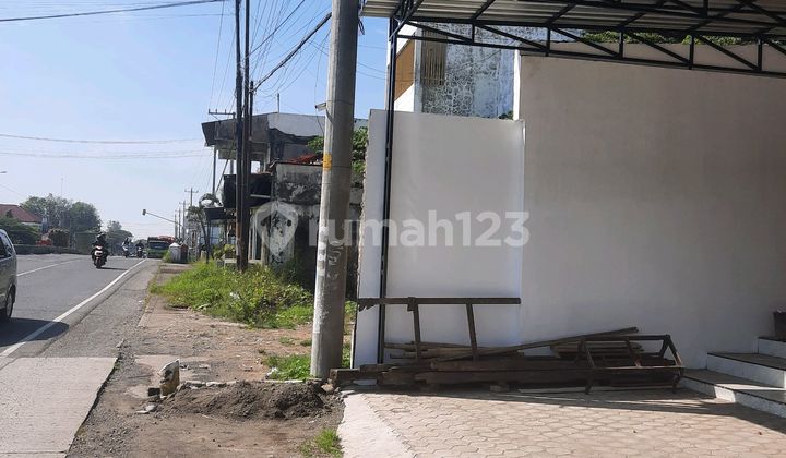Rumah Pinggir Jln Pantura Cocok Utk Toko, Resto, Kantor & Gudang Rumah Pinggir Jln Pantura Cocok Utk Toko, Resto, Kantor & Gudang
