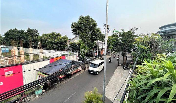 Rumah 2 Lantai Sudah Renovasi di Jl. Pisangan Baru, Jakarta Timur