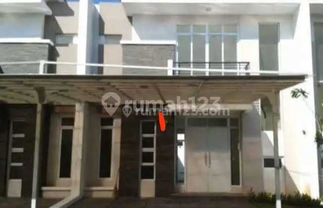 House in Green Lake City Latin America Cluster Ready to Occupy in West Jakarta