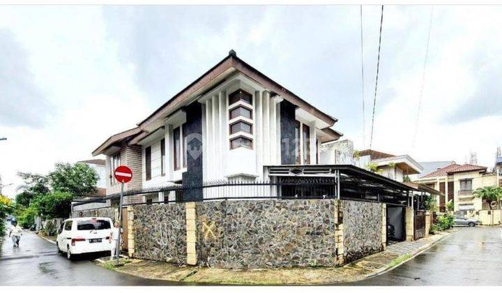 Di Jual/sewa Cepat Bisa Jadi Tempat Tinggal/kantor Rumah Hoek Kebayoran Baru Panglimapolim Jaksel Dkt Krl 1