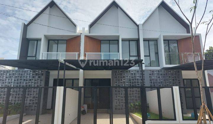 DIJUAL CEPAT RUMAH BARU MODEL MODERN MINIMALIS LOKASI STRATEGIS DI GRIYA LOKA BSD 1