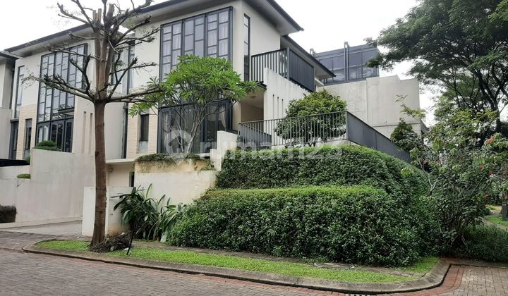 FOR SALE QUICK READY-TO-OCCUPY HOUSE IN LANCEWOOD NAVA PARK BSD 2