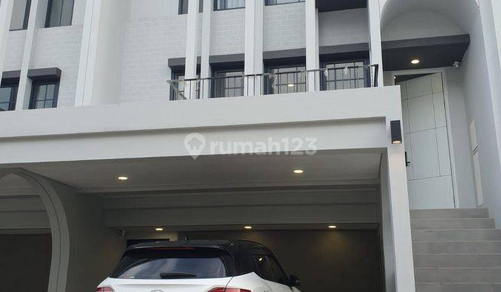 DIJUAL RUMAH BARU 3 LANTAI CLUSTER AETHER GREENWICH BSD CITY  1