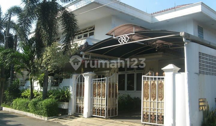 For Sale Old House On Jl Petukangan South Jakarta