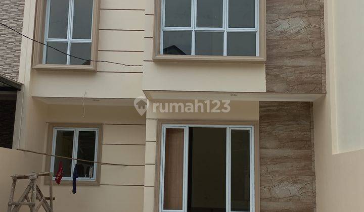 DIJUAL CEPAT RUMAH BRAND NEW DIBANGUN DARI KAVLING POSISI BADAN 2 LANTAI DI SEKTOR 7A GADING SERPONG
 1