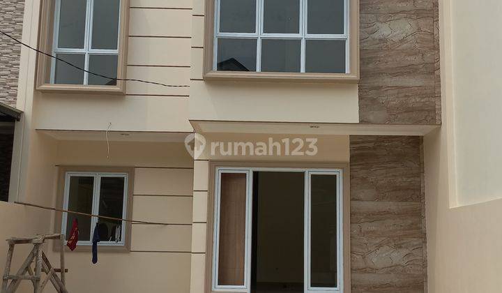 DIJUAL CEPAT RUMAH BRAND NEW DIBANGUN DARI KAVLING POSISI BADAN 2 LANTAI DI SEKTOR 7A GADING SERPONG
 2