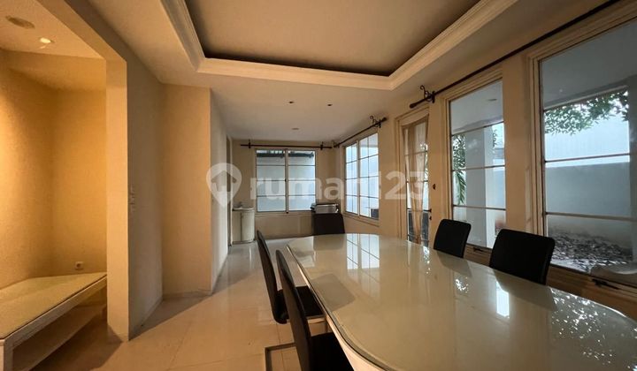 DIJUAL RUMAH SIAP HUNI DI TAMAN BEVERLY GOLF LIPPO KARAWACI SEMI FURNISHED SHM 2
