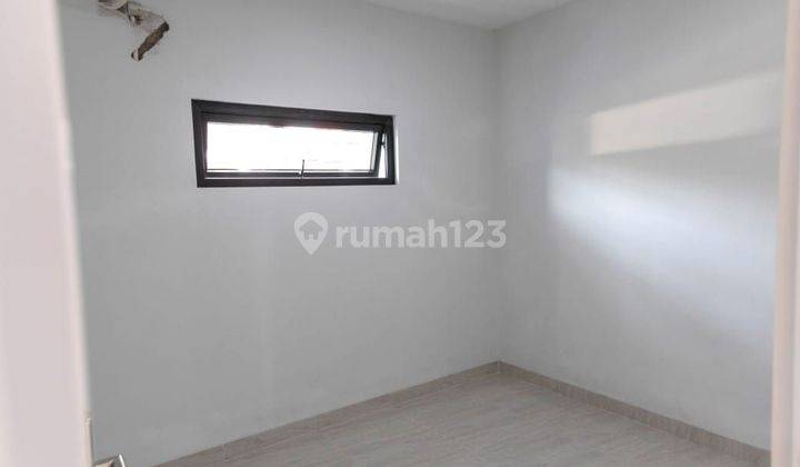 DIJUAL RUMAH MILENIAL 2 LANTAI DI SUTERA FLAMBOYAN, ALAM SUTERA  2