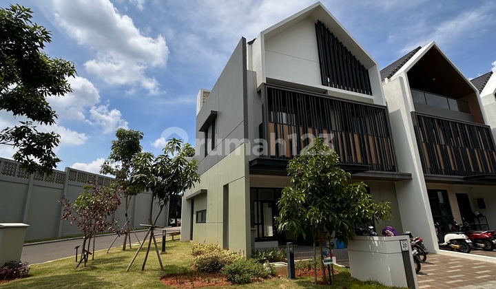 Limited Unit Type Hoek Di Gading Serpong Cluster Strozzi Siap Huni