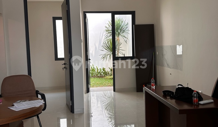 Rumah Di Victoria Village Di Victoria Park Karawaci Tengah Kota Tangerang  2