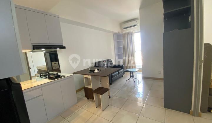 For Quick Sale: 2-Bedroom Furnished Apartment, Move-in Ready, M Town Gading Serpong.