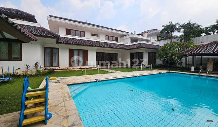 Di Jual Villa Mewah Siap Huni Di Pejaten Barat Jakarta Selatan Shm Furnished