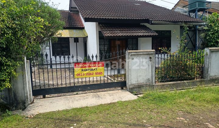 Rumah Dikontrakan Posisi Hoek Di Kopo Permai I