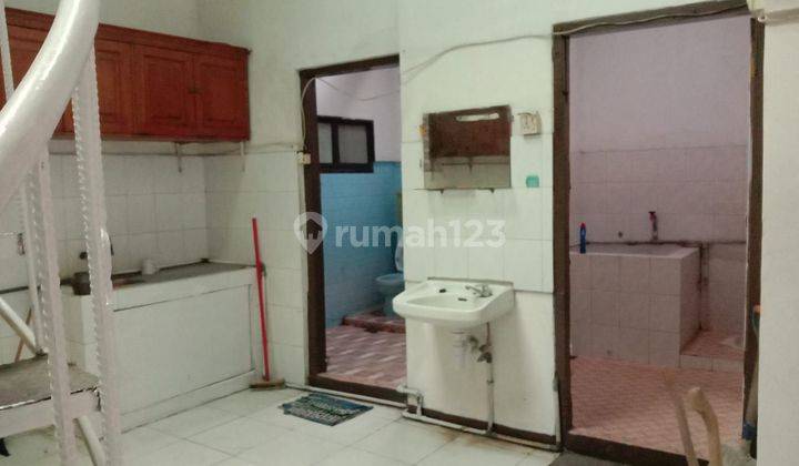 Rumah Dikontrakkan Strategis Palasari Di Pusat Kota Bandung  2