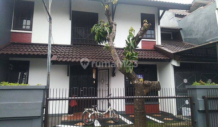 Rumah terawat dan siap huni di turangga 1