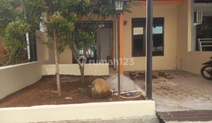 Rumah minimalis terawat di villa Pajajaran cileunyi  1