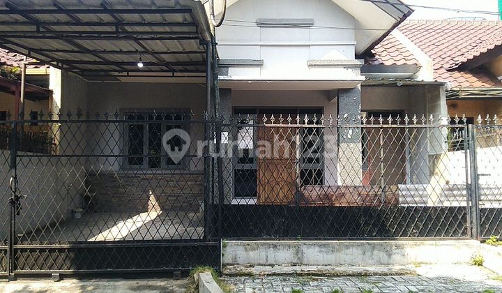 Rumah dikontrakkan terawat di aria graha regensi Soekarno Hatta 