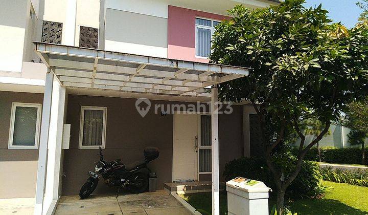 DIKONTRAKKAN...Rumah minimalis posisi hook di Summarecon gedebage 2