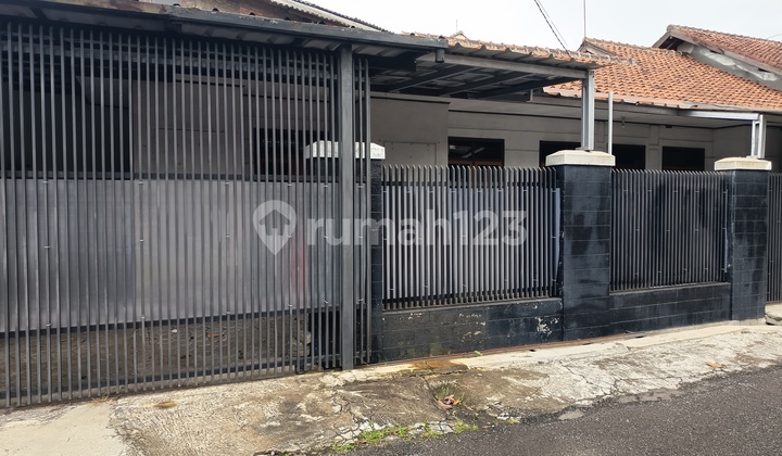 Rumah Dikontrakkan Cocok Utk Rmh Tinggal Atw Kantor di Buahbatu Rumah Dikontrakkan Cocok Utk Rmh Tinggal Atw Kantor di Buahbatu