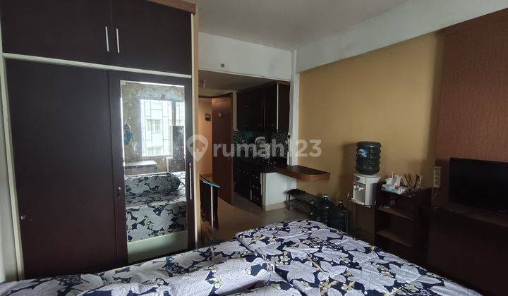 Dikontrakkan Apartemen Pinewood Lantai 26 Furnished 2