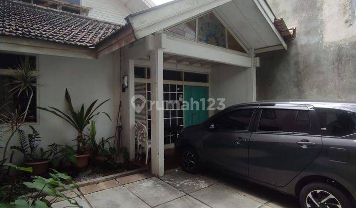 Rumah Dikontrakan Cocok Utk Kantor Atw Usaha Di Turangga  1