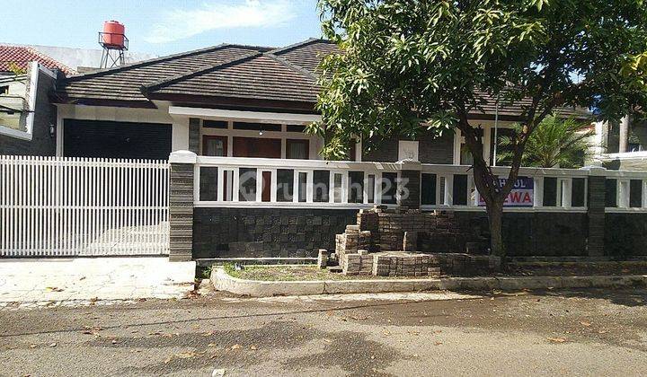 Rumah Dikontrakkan Terawat Dan Nyaman Di  Salendro Turangga 1