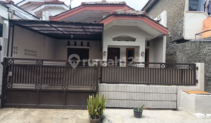 House for Rent in Bumi Panyawangan Estate Cileunyi, Serene and Green