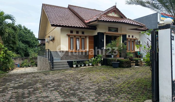 Rumah Luas Dan Bagus Ada Kosannya Di Cileunyi  2