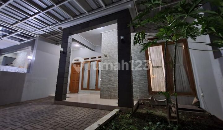 Rumah Dikontrakkan Bangunan Minimalis Bagus di Antapani 2