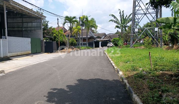 House for Rent Suitable for Office in Arcamanik Endah 2