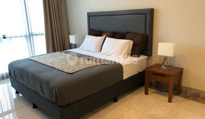 Jual Apartemen District 8 di Senopati - 2 BR, Full Furnished, Bagus 2