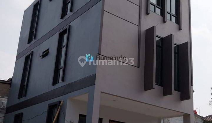 Dijual Rumah Aryawangsa Residence Pasar Minggu Jakarta Selatan 2